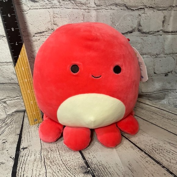 NWT Veronica the Octopus  Squsihmallow - 8 inches - Picture 2 of 4